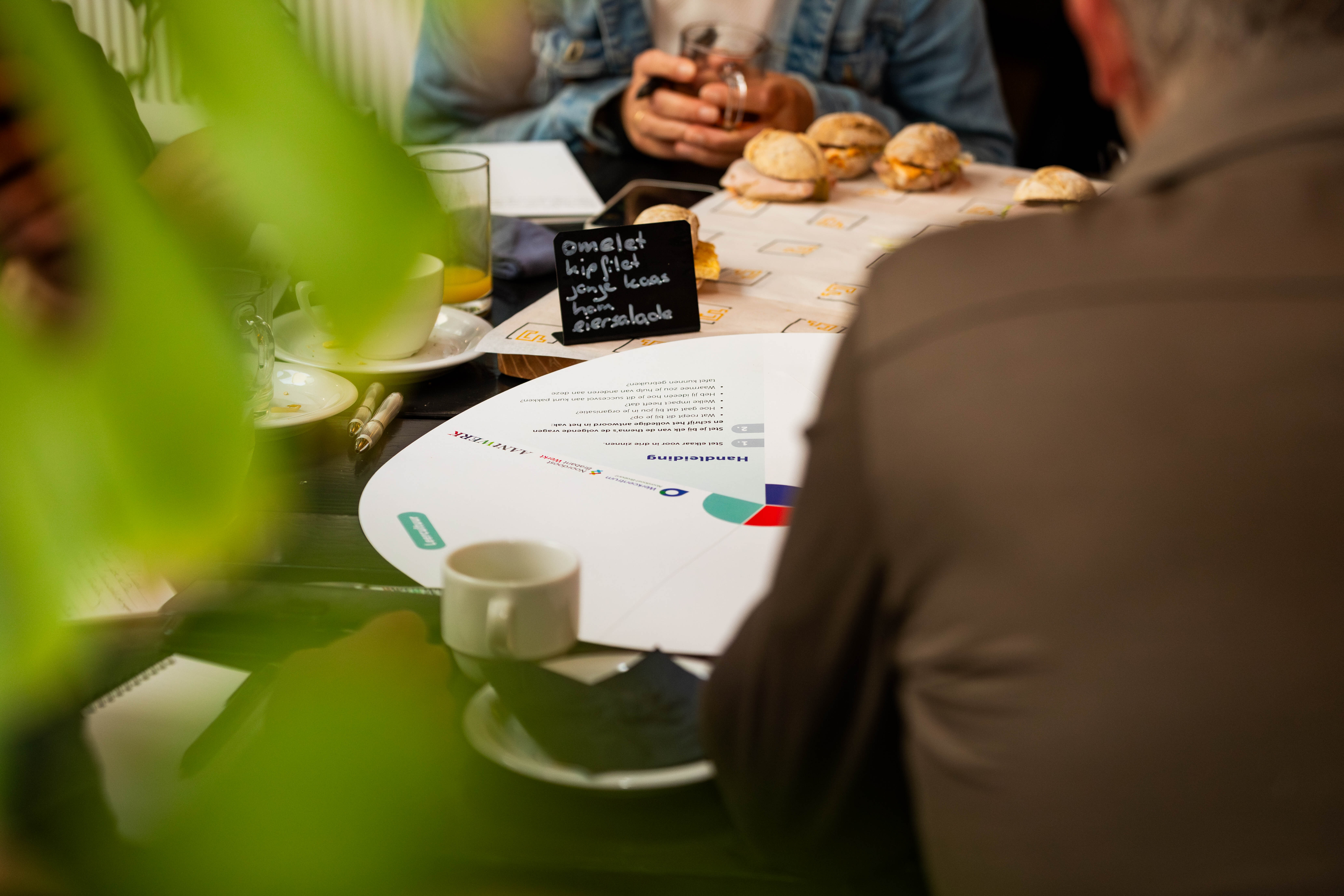 DXP WNB NOBW ATW 20251002 046