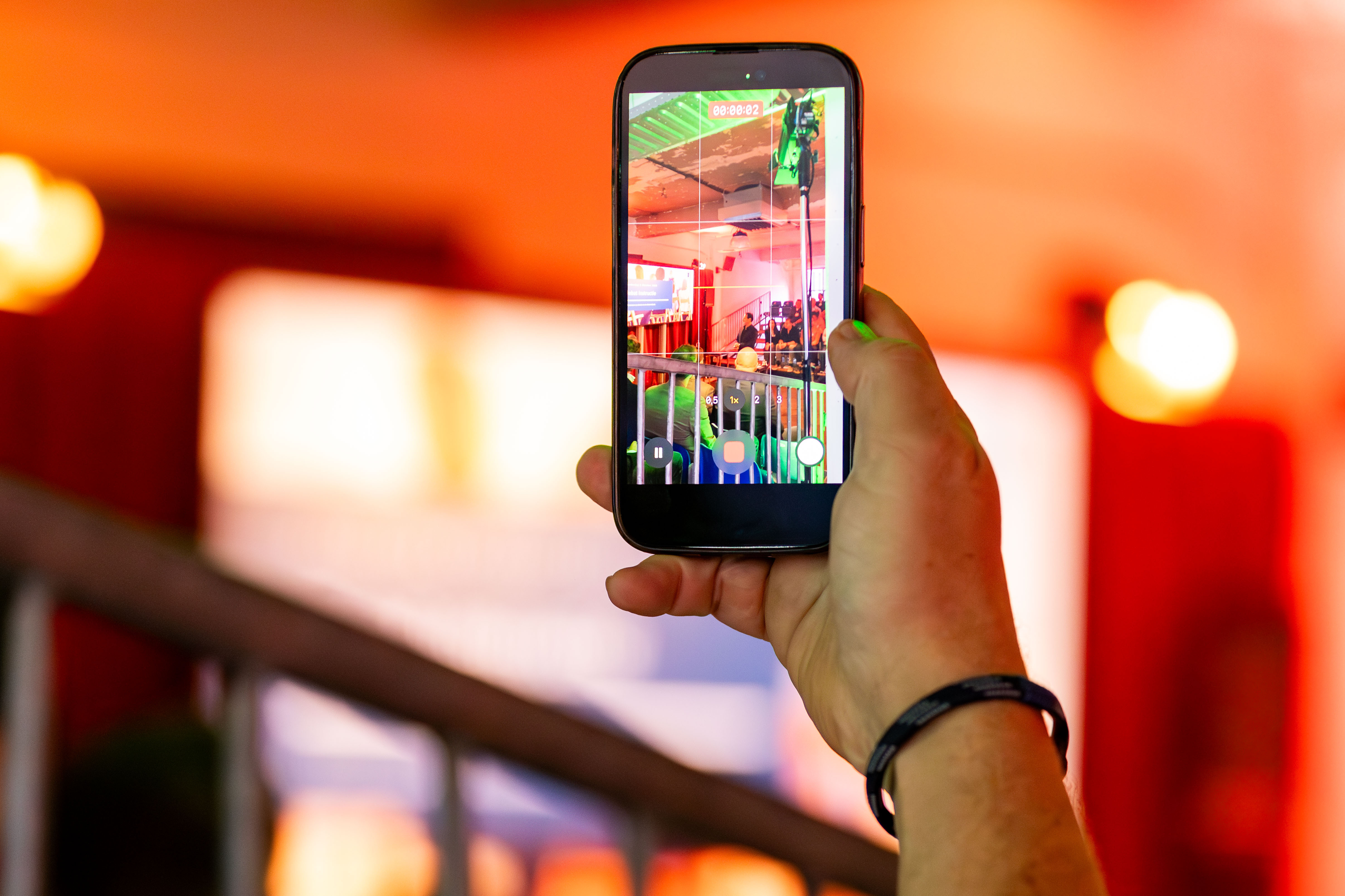 DXP WNB NOBW ATW 20251002 071